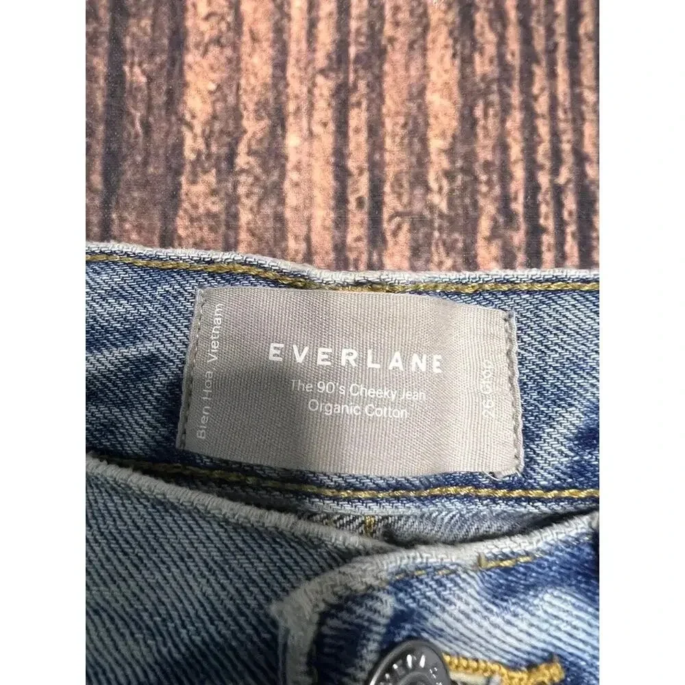 Everlane Women's‎ Size 26 Crop 90s Cheeky Mom Jeans Blue Light Wash